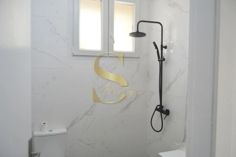 Apartamento T3 para Venda em Meirinhas Foto 15