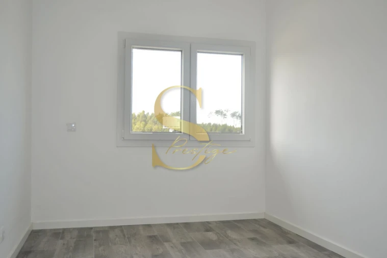 Apartamento T3 para Venda em Meirinhas Foto 5