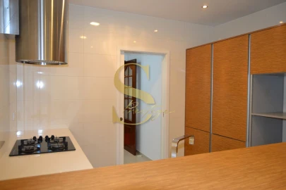 Moradia T4 para Venda em Leiria, Pousos, Barreira e Cortes