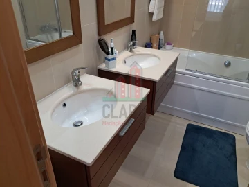 Moradia T5 para Venda em Tavarede