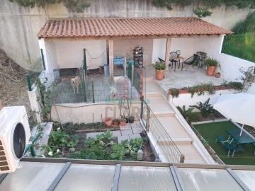 Moradia T5 para Venda em Tavarede