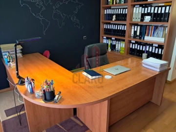 Moradia T5 para Venda em Tavarede