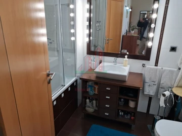 Moradia T5 para Venda em Tavarede