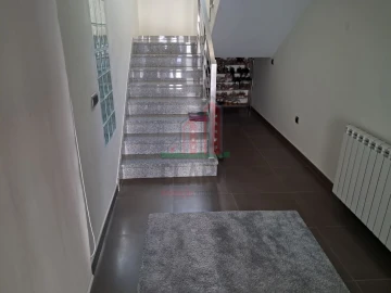 Moradia T5 para Venda em Tavarede