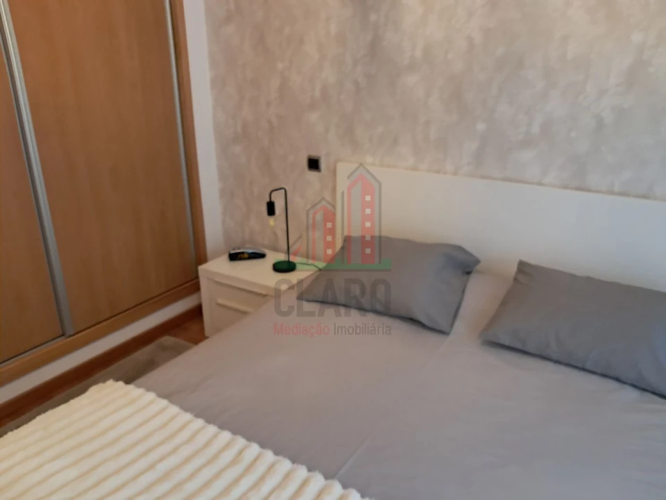 Moradia T5 para Venda em Tavarede Foto 38