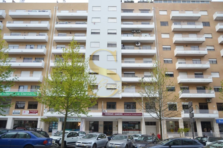 Apartamento T2 para Venda em Leiria, Pousos, Barreira e Cortes