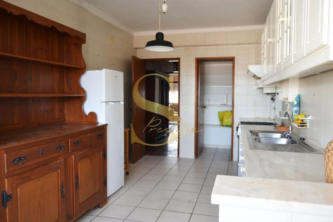 Apartamento T2 para Venda em Leiria, Pousos, Barreira e Cortes Foto 7