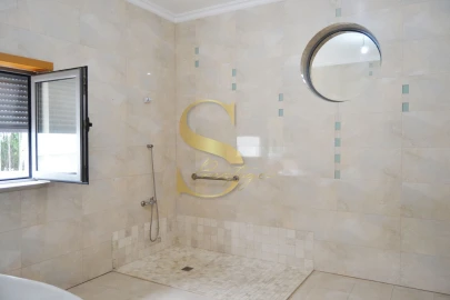 Moradia T3 para Venda em Santa Eufémia e Boa Vista