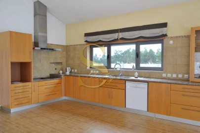 Moradia T3 para Venda em Santa Eufémia e Boa Vista