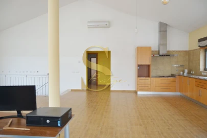 Moradia T3 para Venda em Santa Eufémia e Boa Vista