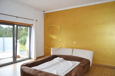 Moradia T3 para Venda em Santa Eufémia e Boa Vista