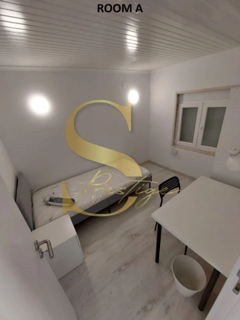 Moradia T9 para Venda em Ajuda