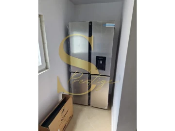 Moradia T9 para Venda em Ajuda