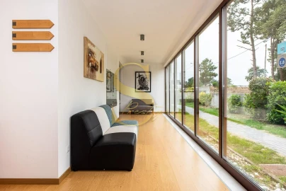 Quinta T10 para Venda em Monte Redondo e Carreira