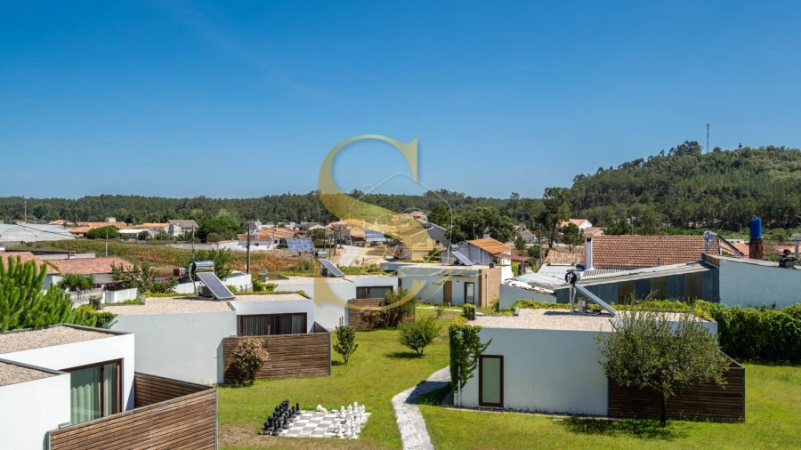 Quinta T10 para Venda em Monte Redondo e Carreira