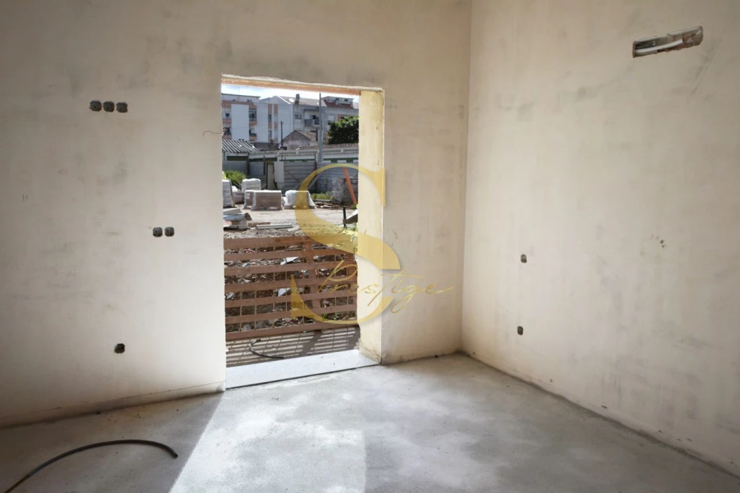 Apartamento T4 para Venda em Marinha Grande Foto 10