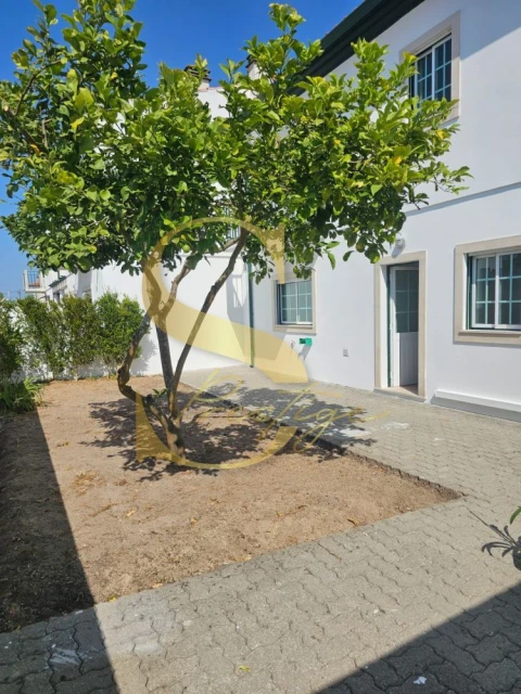 Moradia T3 para Venda em Marinha Grande