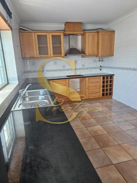 Moradia T3 para Venda em Marinha Grande