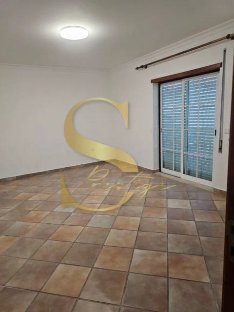 Moradia T3 para Venda em Marinha Grande