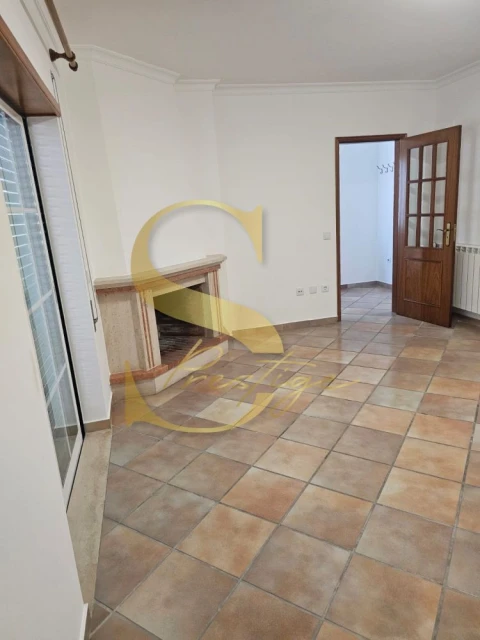 Moradia T3 para Venda em Marinha Grande