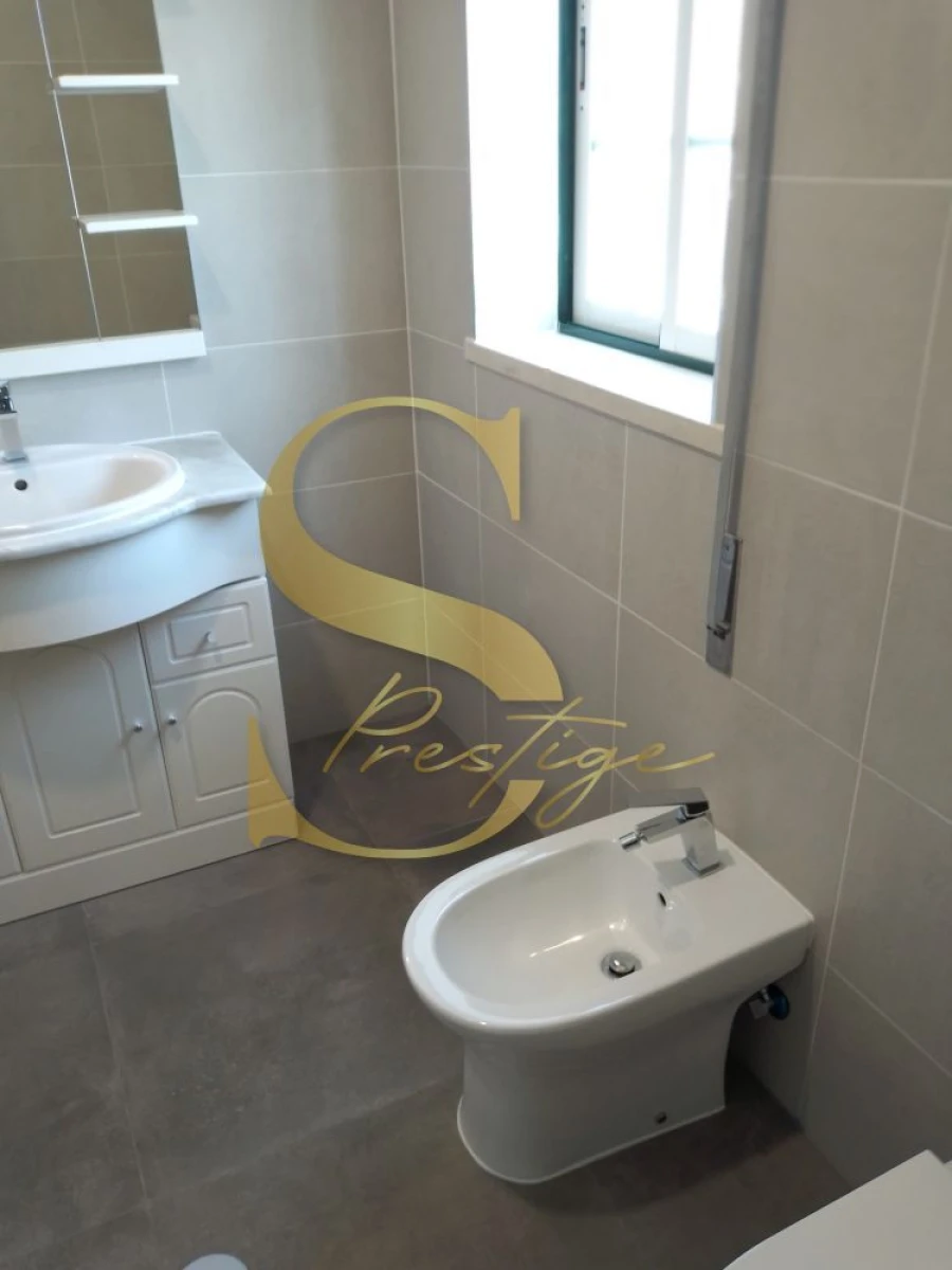 Moradia T3 para Venda em Marinha Grande Foto 22