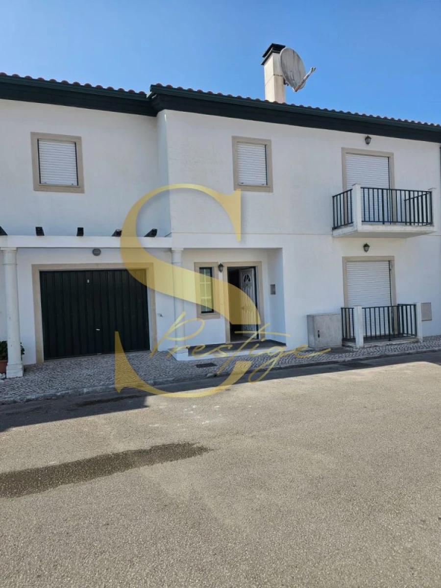 Moradia T3 para Venda em Marinha Grande