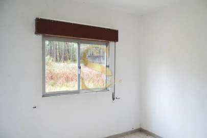 Moradia T3 para Venda em Rio de Couros e Casal dos Bernardos