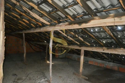 Moradia T3 para Venda em Rio de Couros e Casal dos Bernardos