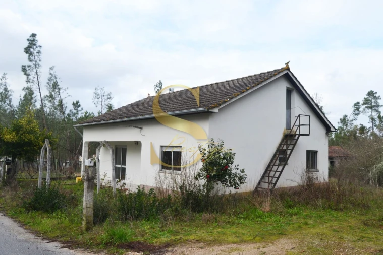 Moradia T3 para Venda em Rio de Couros e Casal dos Bernardos Foto 3
