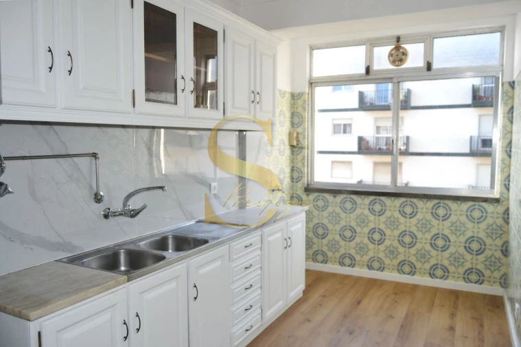 Apartamento T3 para Venda em Leiria, Pousos, Barreira e Cortes Foto 5