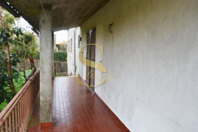 Moradia T3 para Venda em Santa Catarina da Serra e Chainça