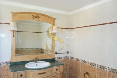 Moradia T4 para Venda em Maceira