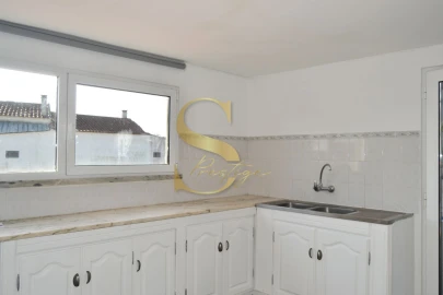 Moradia T4 para Venda em Maceira