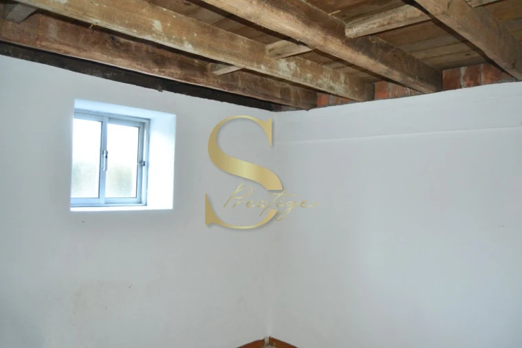 Moradia T4 para Venda em Maceira Foto 25