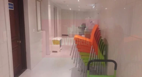 Loja para Venda em Arroios