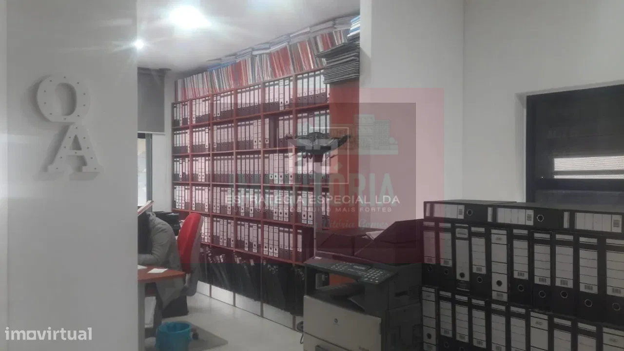 Loja para Venda em Charneca de Caparica e Sobreda Foto 6