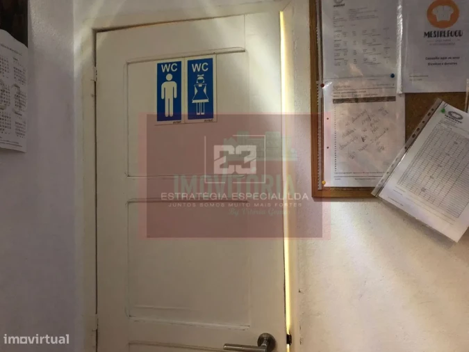 Loja para Trespasse em Palmela Foto 14
