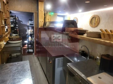 Loja para Trespasse em Estrela