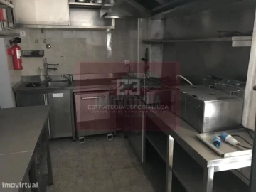 Loja para Venda em Amora