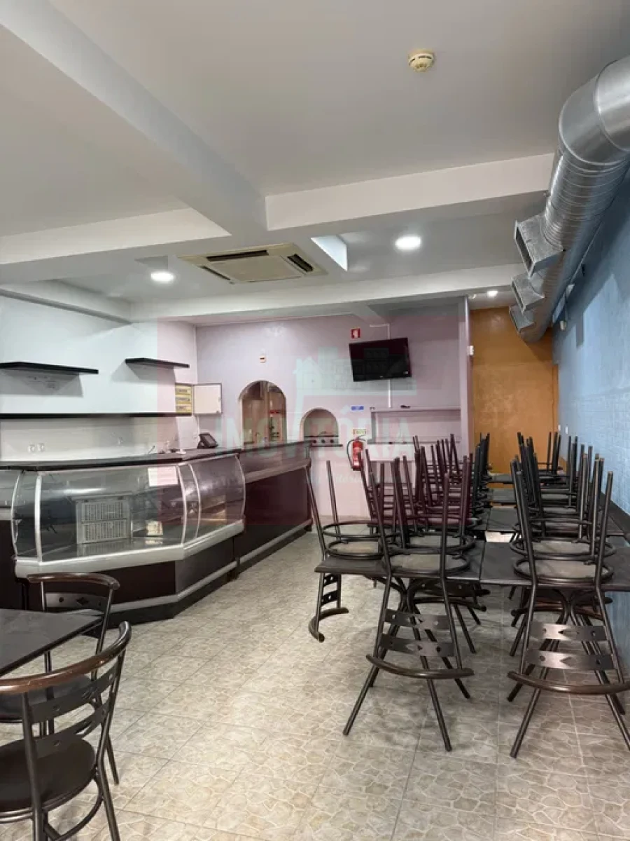 Loja para Venda em Amora Foto 2