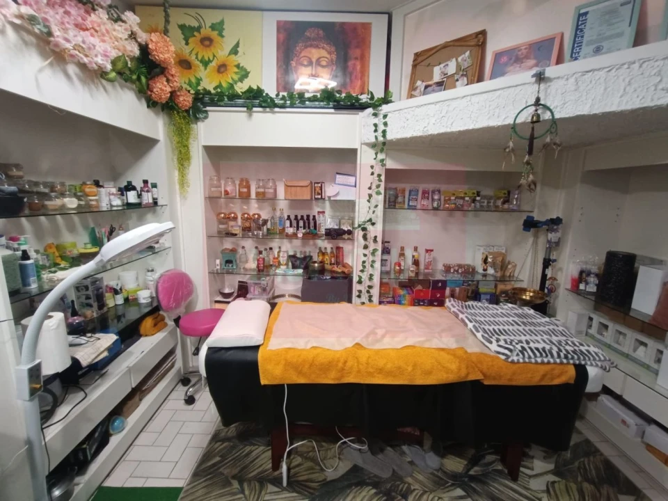 Loja para Trespasse em Algés, Linda-A-Velha e Cruz Quebrada-Dafundo Foto 15