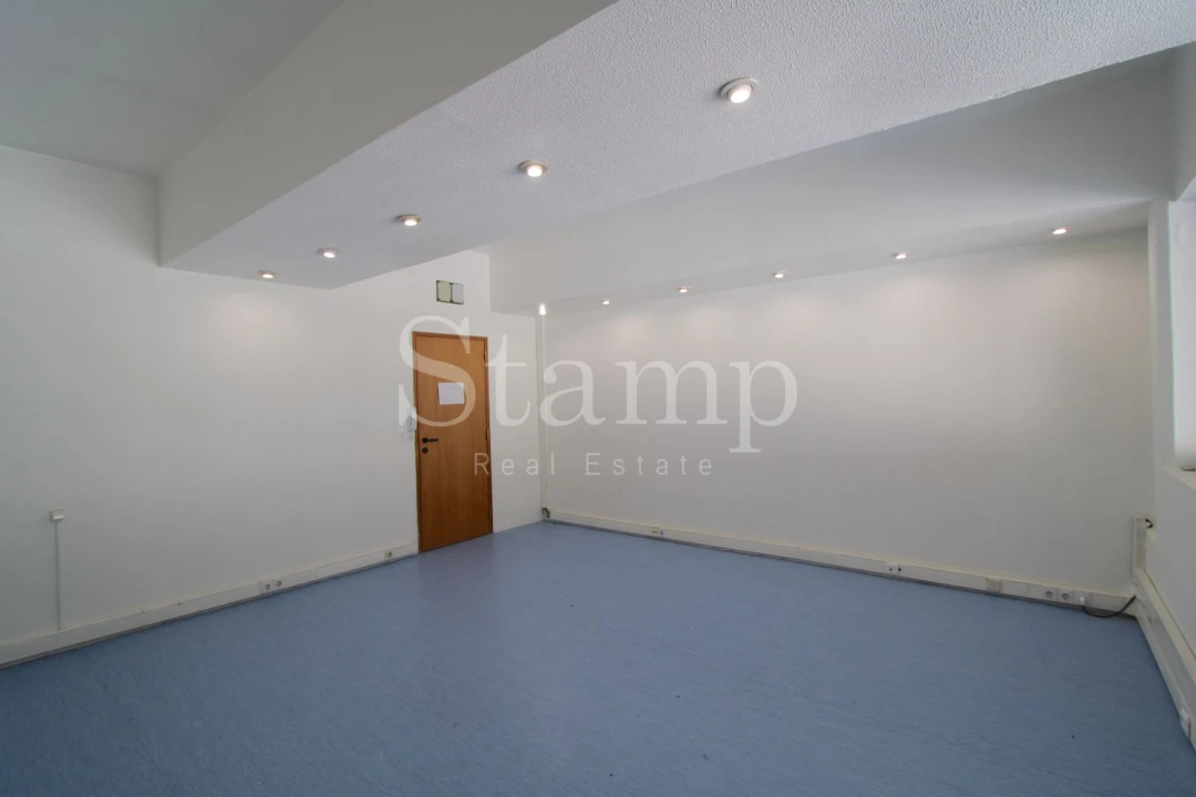 Loja para Arrendamento em Oeiras e São Julião da Barra, Paço de Arcos e Caxias Foto 7