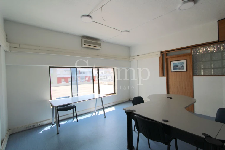 Loja para Arrendamento em Oeiras e São Julião da Barra, Paço de Arcos e Caxias Foto 4