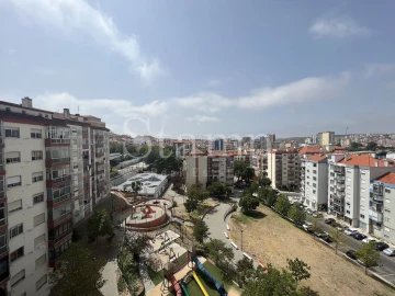 Apartamento T1 para Venda em Águas Livres