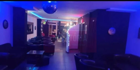 Loja para Trespasse em Corroios