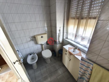 Moradia T6 para Venda em Abraveses