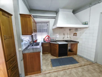 Moradia T6 para Venda em Abraveses