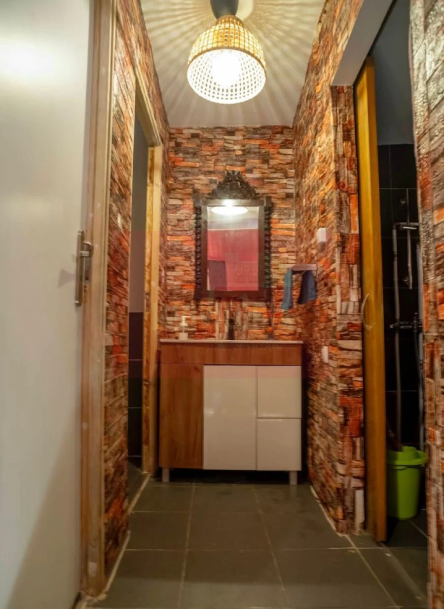 Loja para Trespasse em Santo António Foto 4