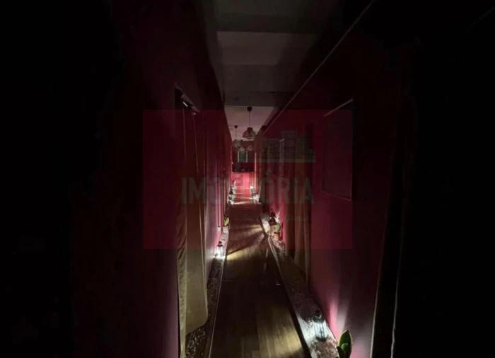 Loja para Trespasse em Santo António Foto 10