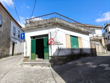 Loja para Venda em Abraveses